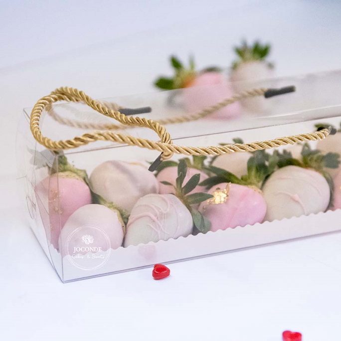 fleur-de-lis-events-valentines-day-chocolate-strawberries